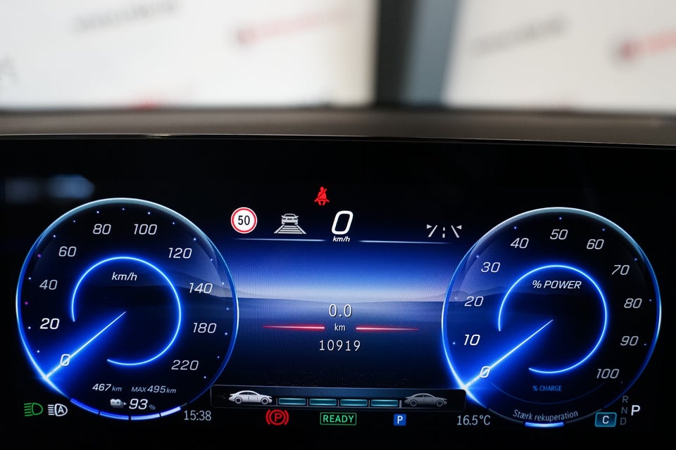 Mercedes EQB250+ Progressive Advance 5d