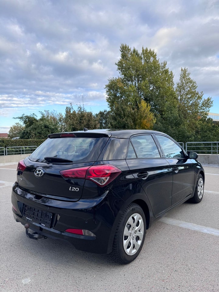 Hyundai i20 1,25 Vision 5d