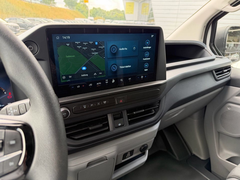 Ford E-Transit Custom 320 L1 64 Trend