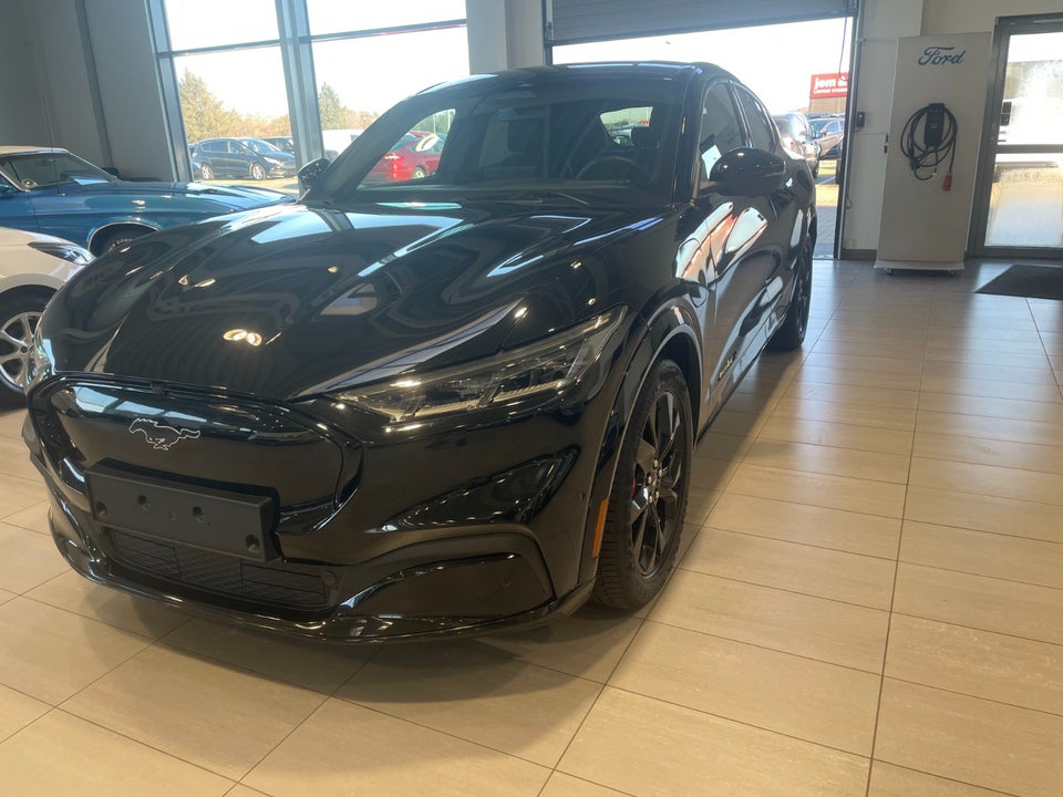 Ford Mustang Mach-E 98 Premium Extended Range 5d