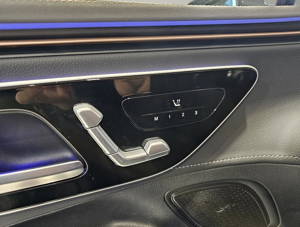 Mercedes EQE300 Electric Art 4d