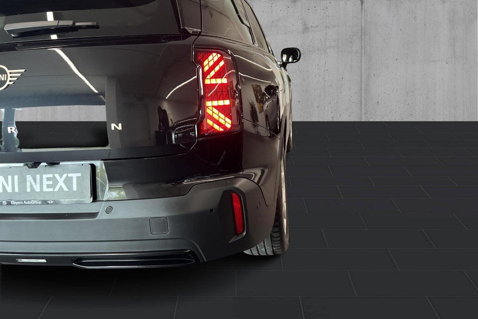 MINI Countryman E Classic Trim M 5d