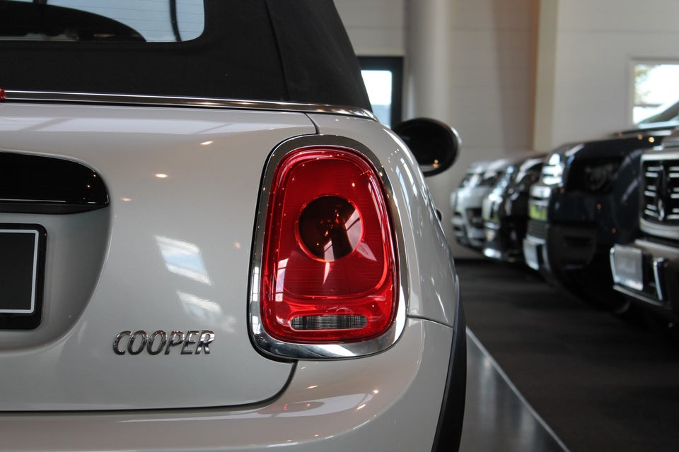 MINI Cooper 1,5 Cabriolet 2d