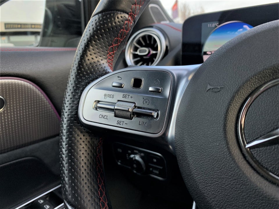 Mercedes EQA250 AMG Line 5d