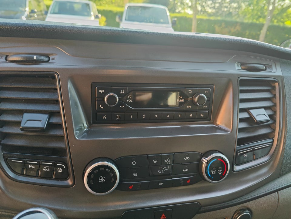 Ford Transit Custom 320L 2,0 TDCi 130 Trend