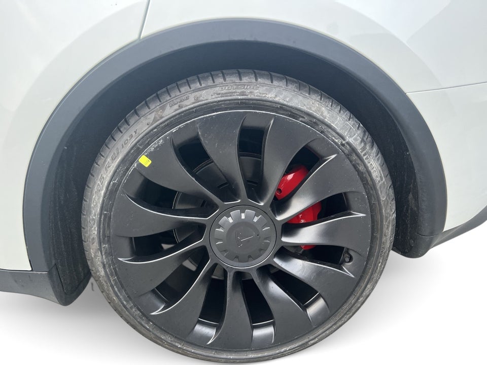 Tesla Model Y Performance AWD 5d