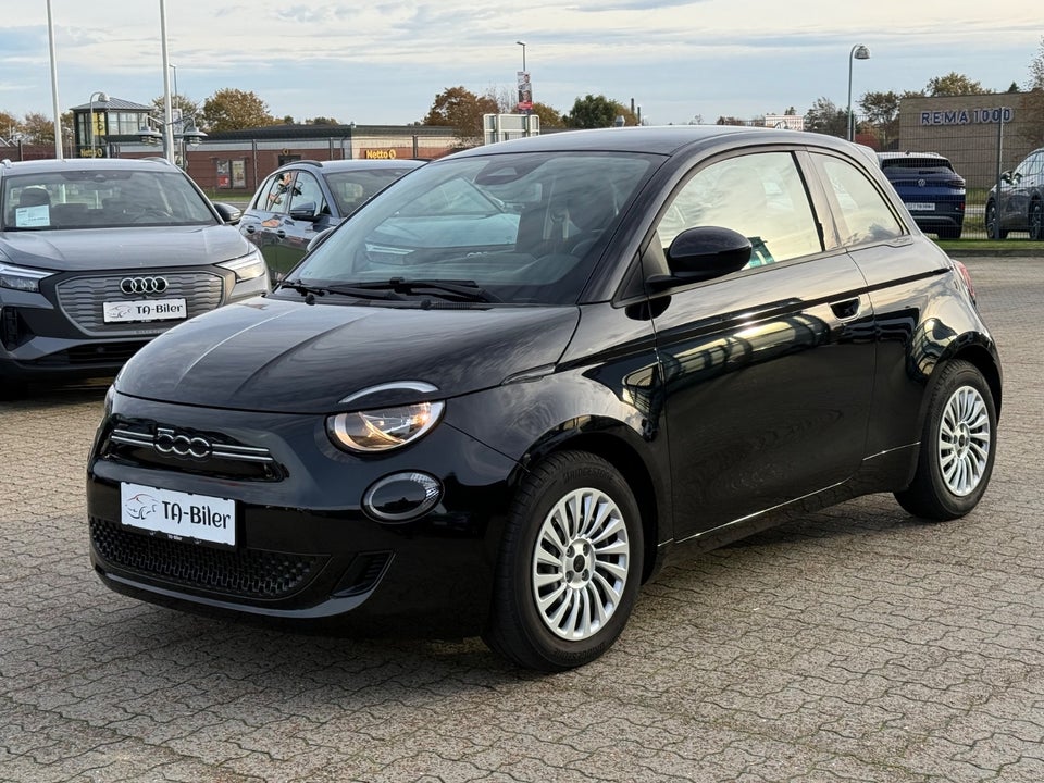 Fiat 500e 24 Action 3d