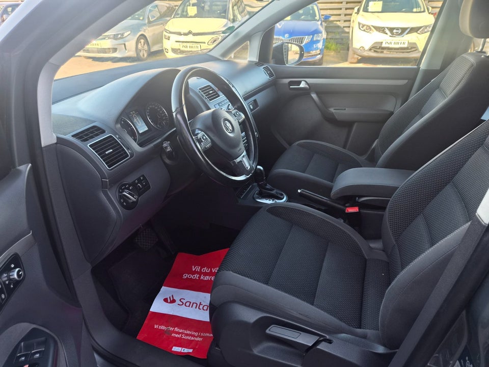 VW Touran 1,6 TDi 105 Comfortline DSG BMT 7prs 5d