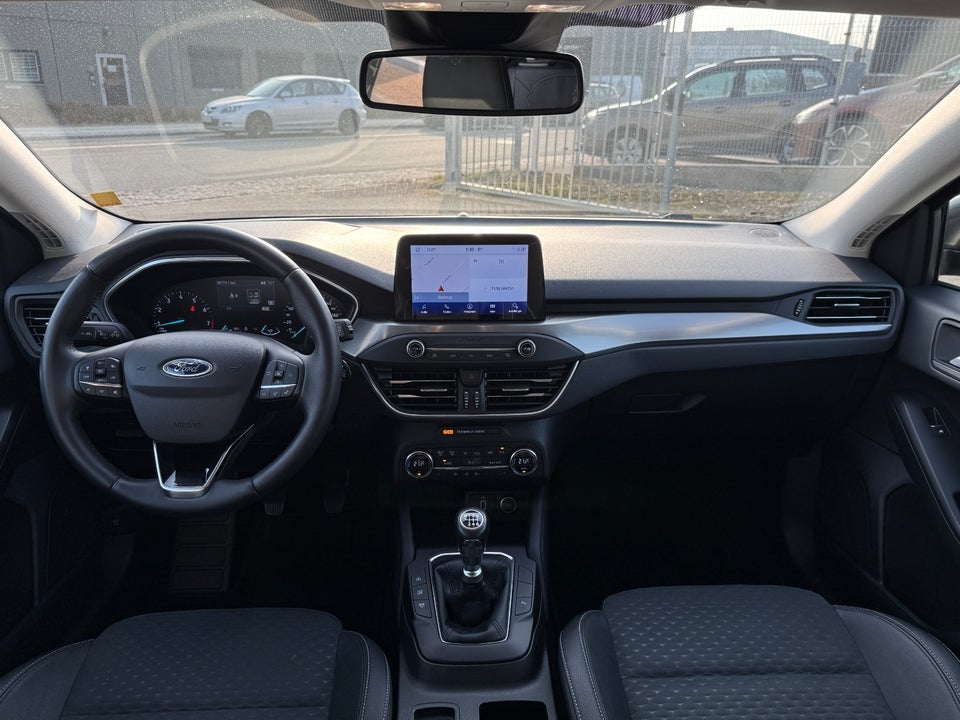 Ford Focus 1,5 EcoBoost Titanium Business stc. 5d