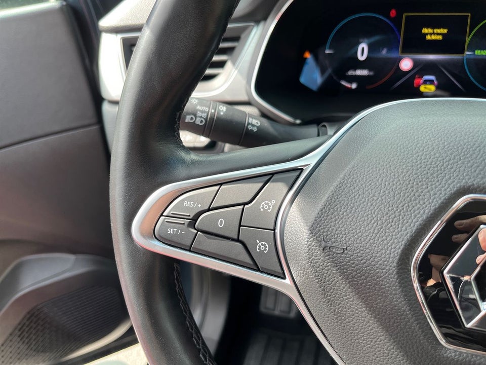 Renault Captur 1,6 E-Tech Intens 5d