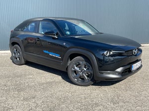 Mazda MX-30, modelår 2024, 8,473 km