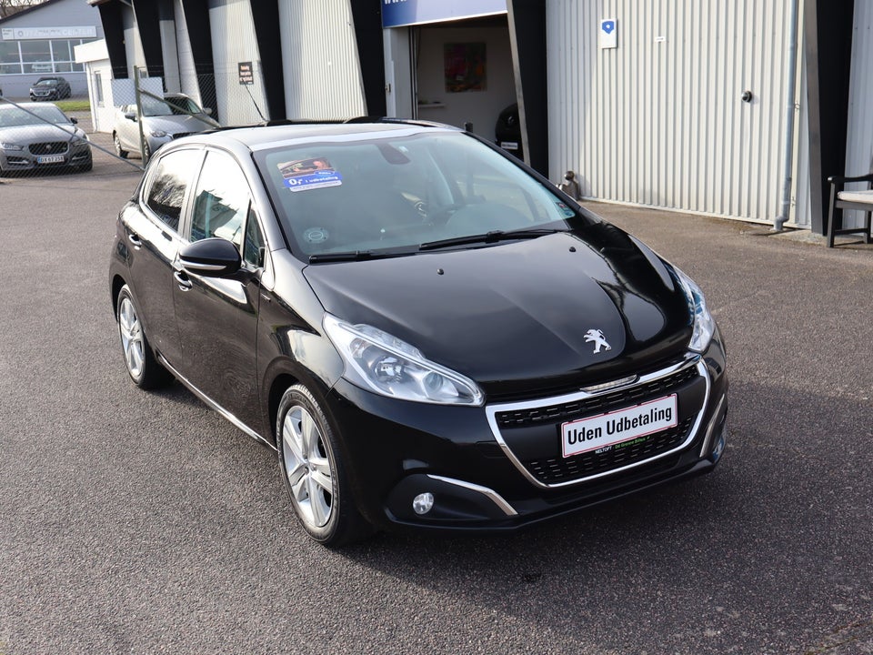 Peugeot 208 1,5 BlueHDi 100 Allure Sky 5d