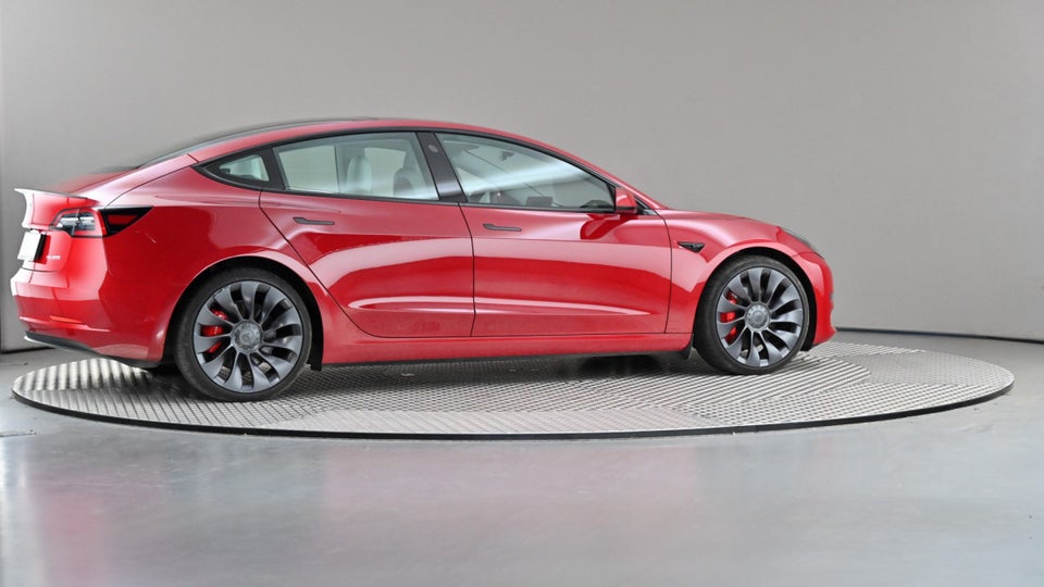 Tesla Model 3 Performance AWD 4d