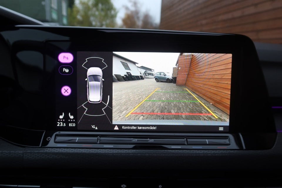 VW Golf VIII 1,4 GTE DSG 5d