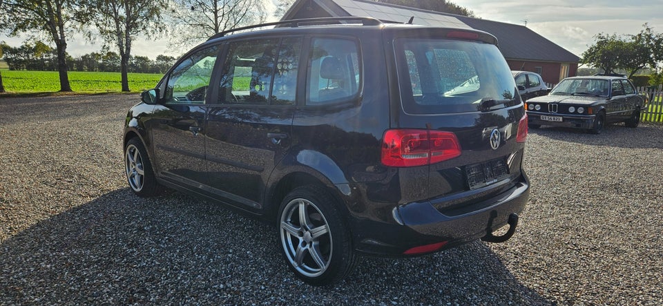 VW Touran 1,6 TDi 105 Comfortline DSG BM Van 5d