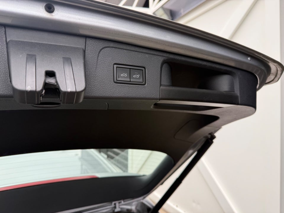 VW Passat 1,4 GTE High Variant DSG 5d