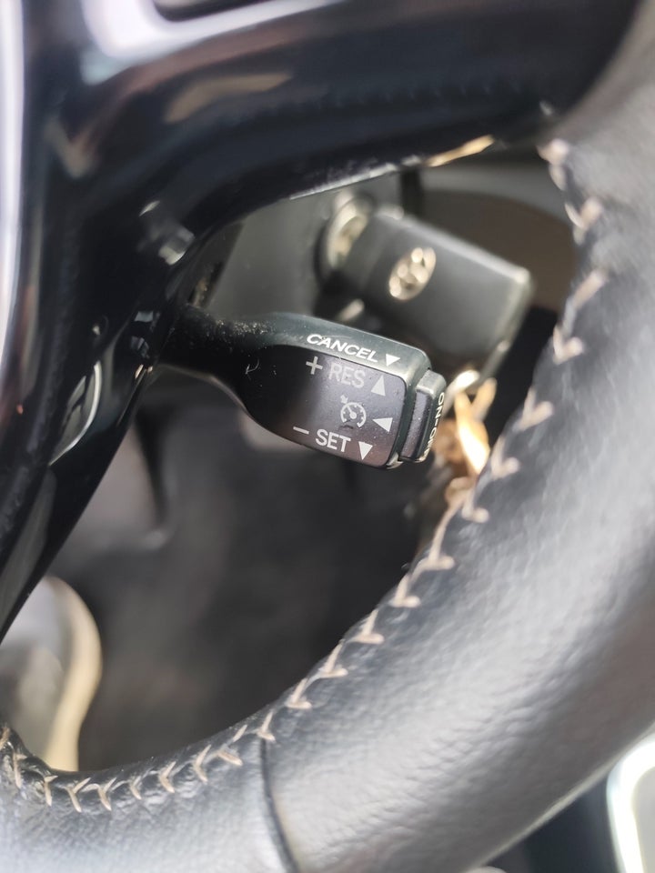 Toyota Yaris 1,5 Hybrid H2 Premium e-CVT 5d