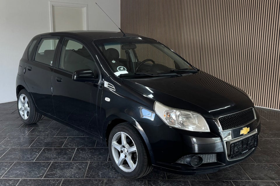 Chevrolet Aveo 1,2 Base 5d