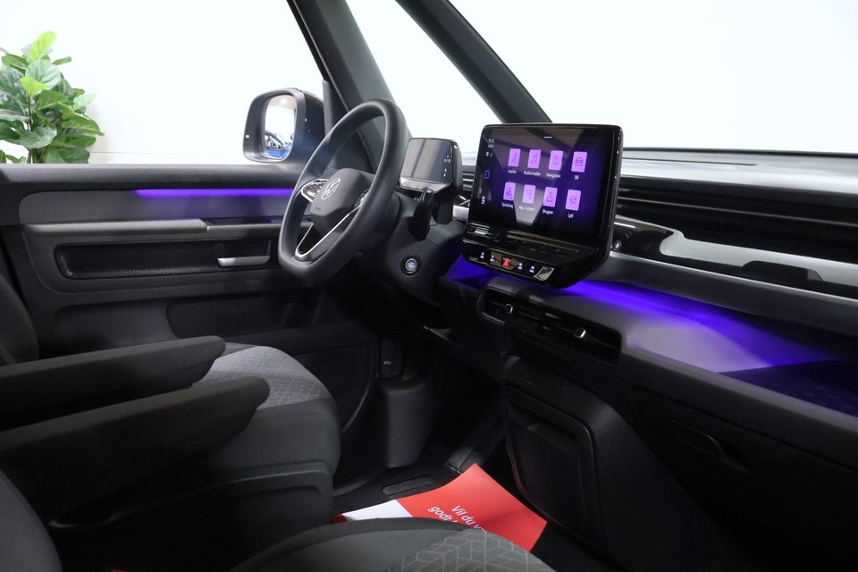 VW ID.Buzz 77 Pro SWB 5d