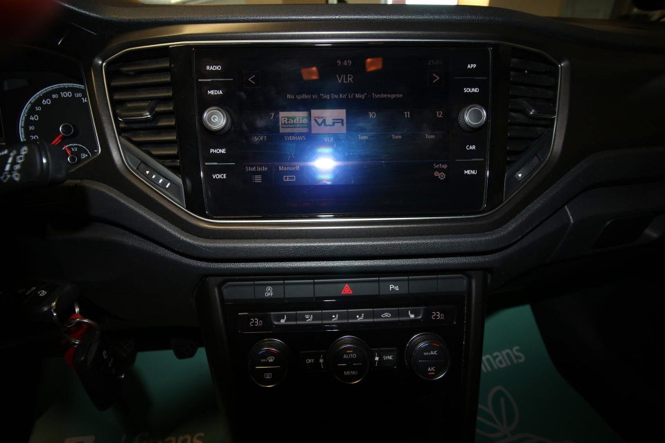 VW T-Roc 1,0 TSi 115 Style 5d