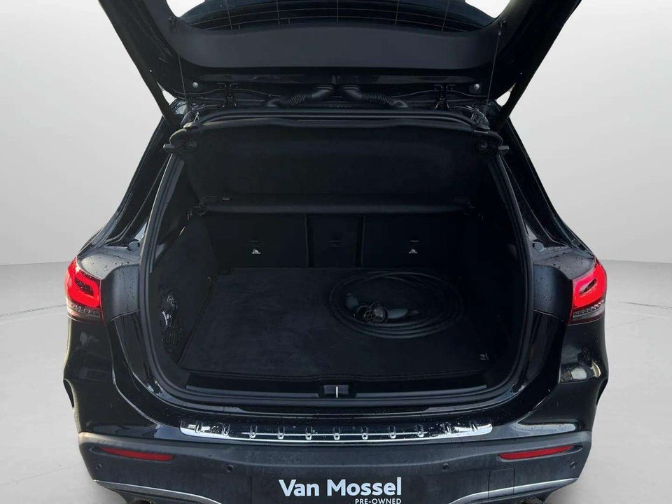 Mercedes EQA250 AMG Line 5d