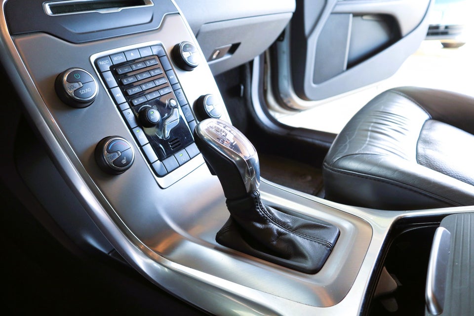 Volvo V70 2,0 D4 163 Summum aut. 5d