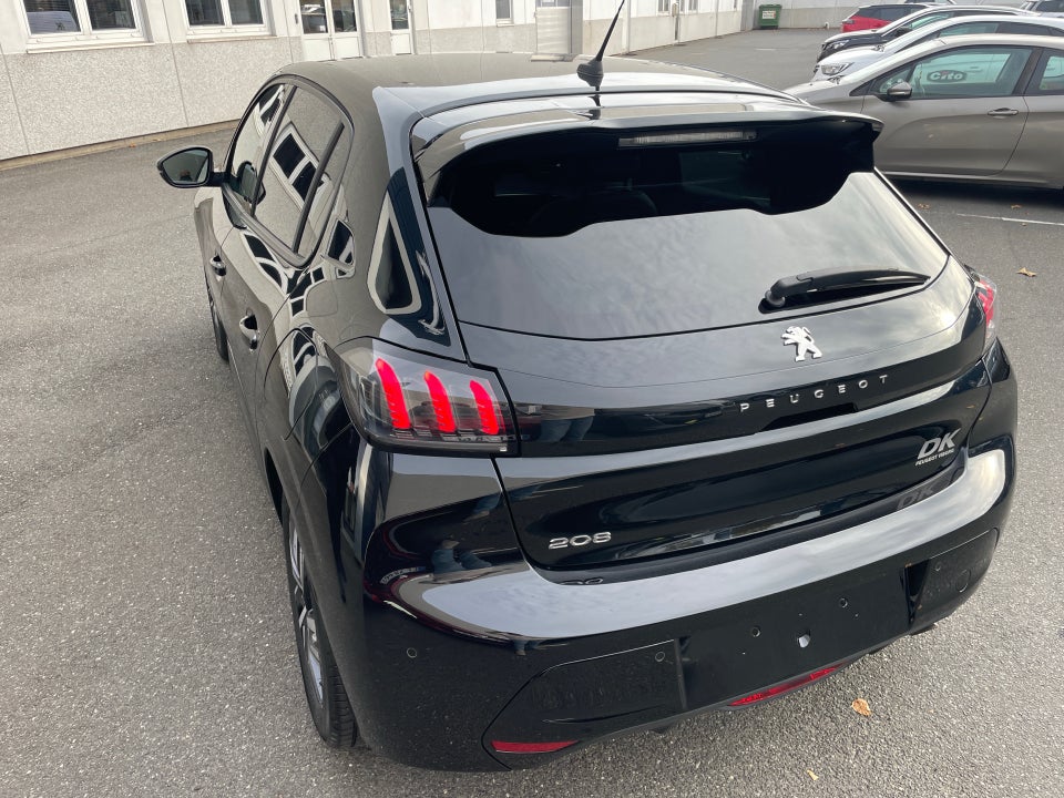 Peugeot 208 1,2 PureTech 100 Allure+ EAT8 5d