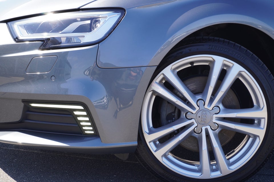 Audi A3 1,4 e-tron Sportback S-tr. 5d