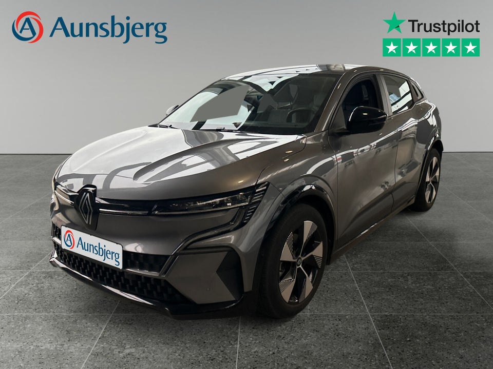 Renault Megane E-Tech 40 Equilibre 5d