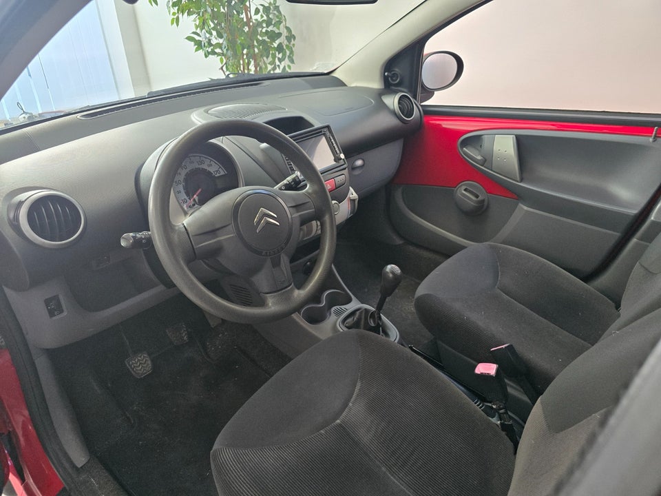 Citroën C1 1,0i  5d