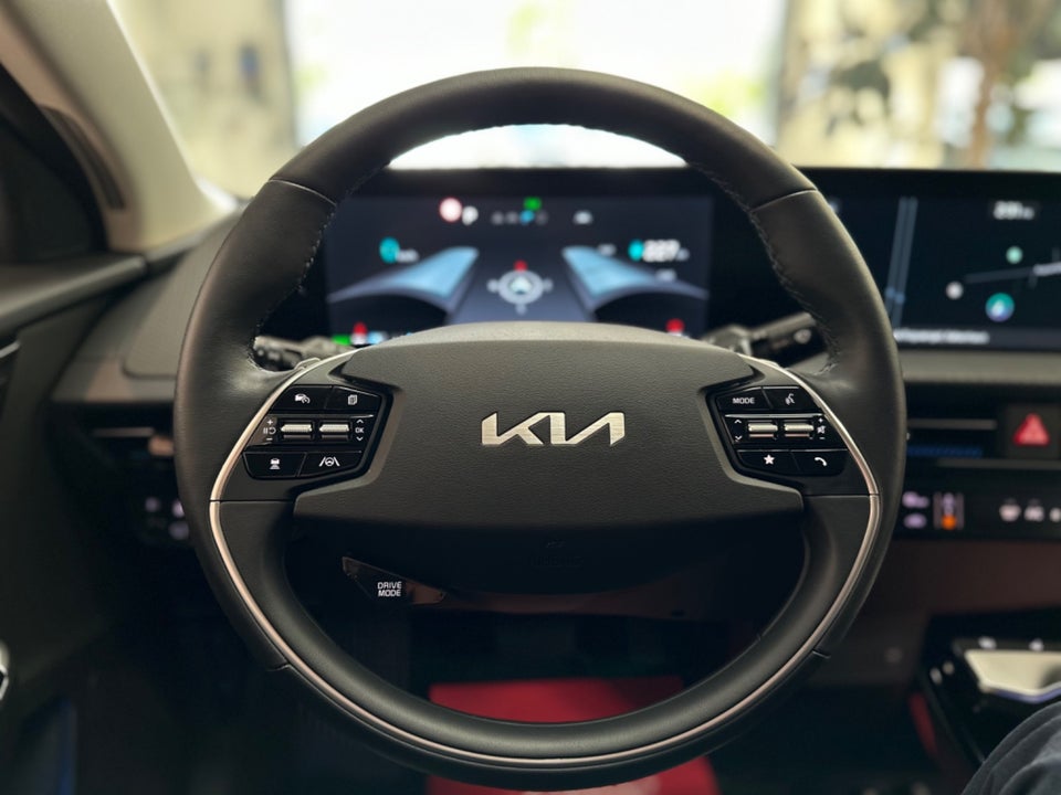 Kia EV6 77 Long Range Upgrade 5d