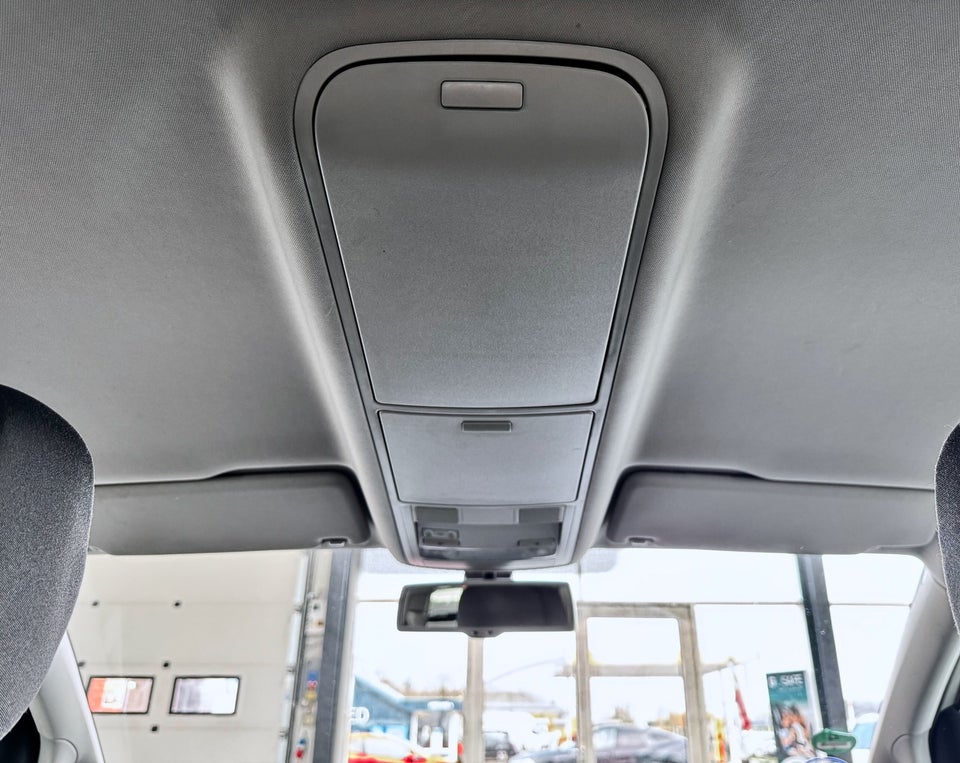 VW Touran 1,6 TDi 105 Comfortline BMT 7prs 5d