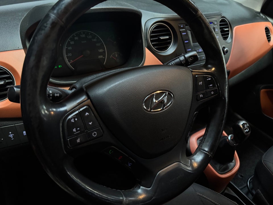 Hyundai i10 1,0 Style 5d
