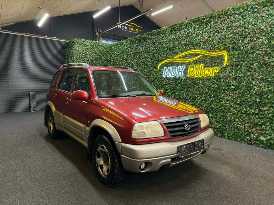 Suzuki Grand Vitara 2,0  5d