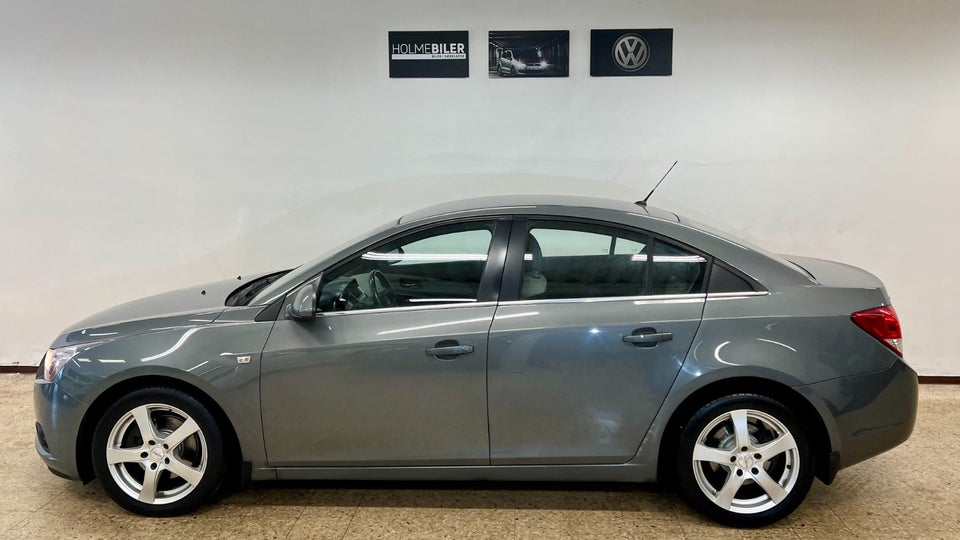 Chevrolet Cruze 2,0 VCDi 163 LS 4d