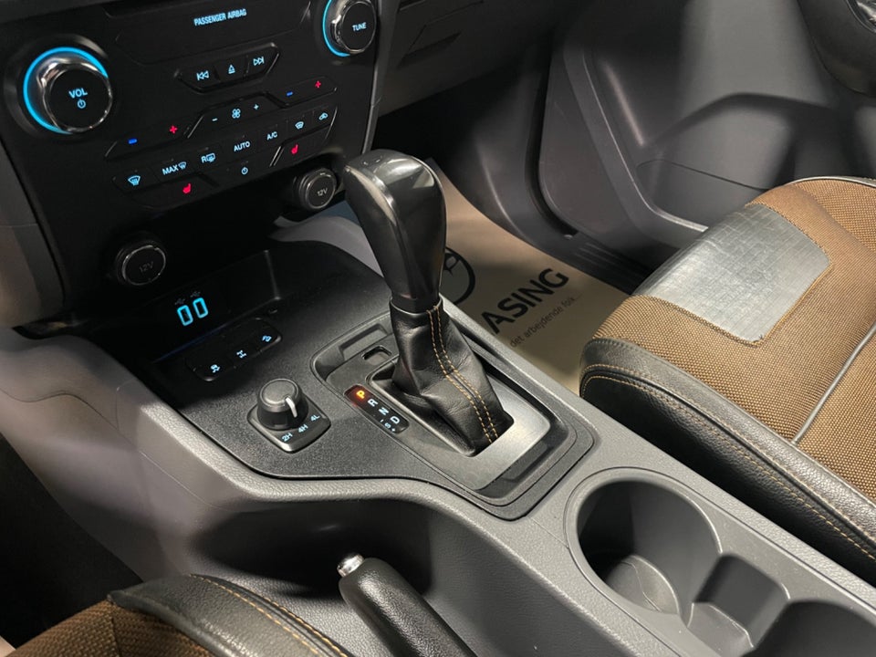 Ford Ranger 3,2 TDCi Db.Kab Wildtrak 4x4 4d