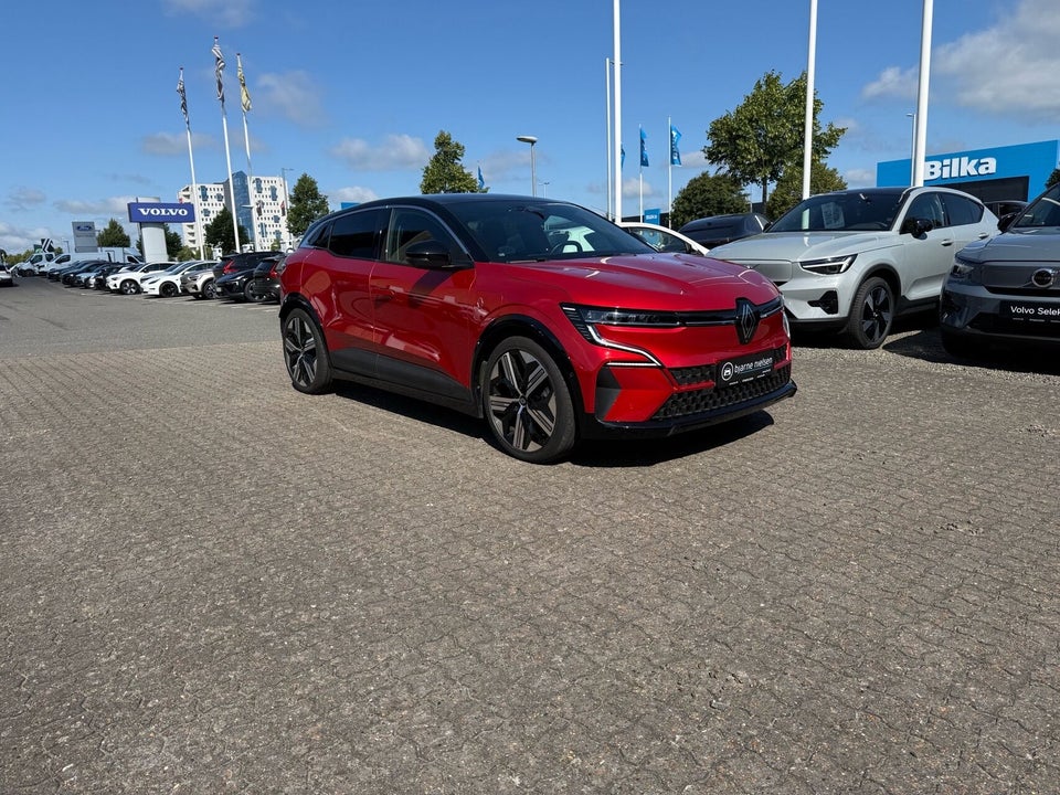 Renault Megane E-Tech 60 Iconic 5d
