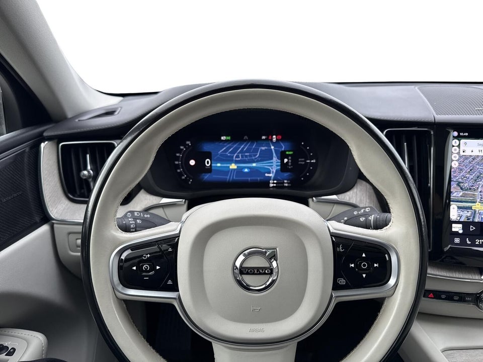 Volvo XC60 2,0 T8 ReCharge Inscription aut. AWD 5d