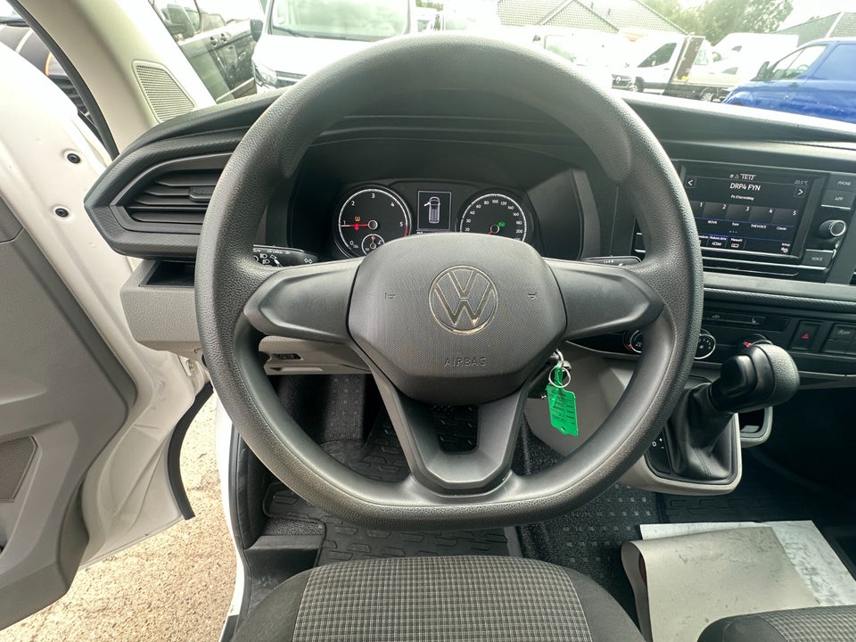 VW Transporter 2,0 TDi 150 Kassevogn DSG lang