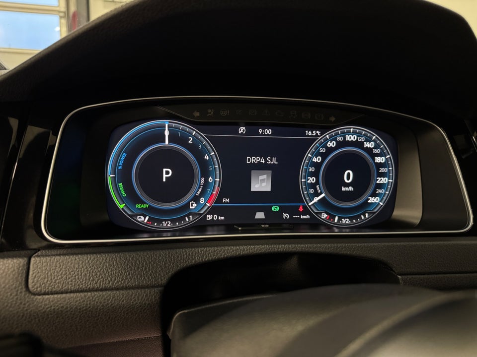 VW Golf VII 1,4 GTE DSG 5d