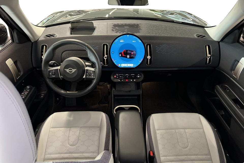MINI Countryman E Classic Trim M 5d