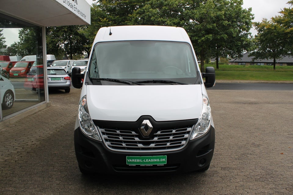 Renault Master III T33 2,3 dCi 130 L2H2 Kassevogn