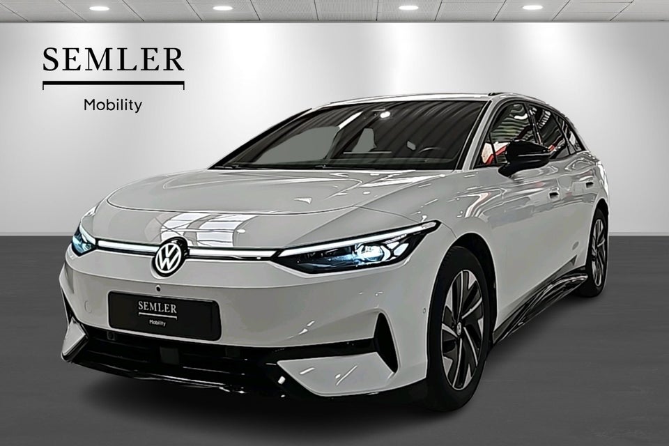 VW ID.7 77 Style+ Tourer 5d
