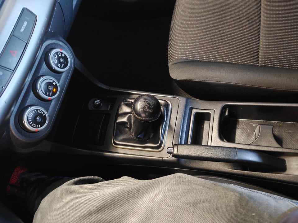 Mitsubishi Lancer 1,8 Invite SportSedan 4d