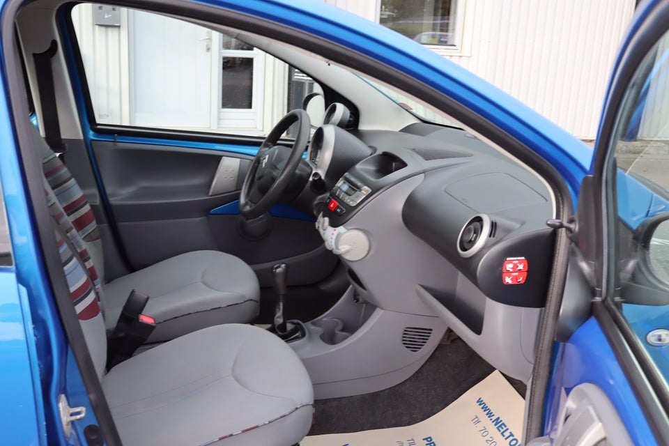 Citroën C1 1,0i Exclusive 5d