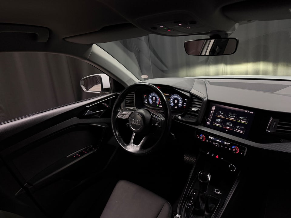 Audi A1 30 TFSi Advanced Sportback S-tr. 5d