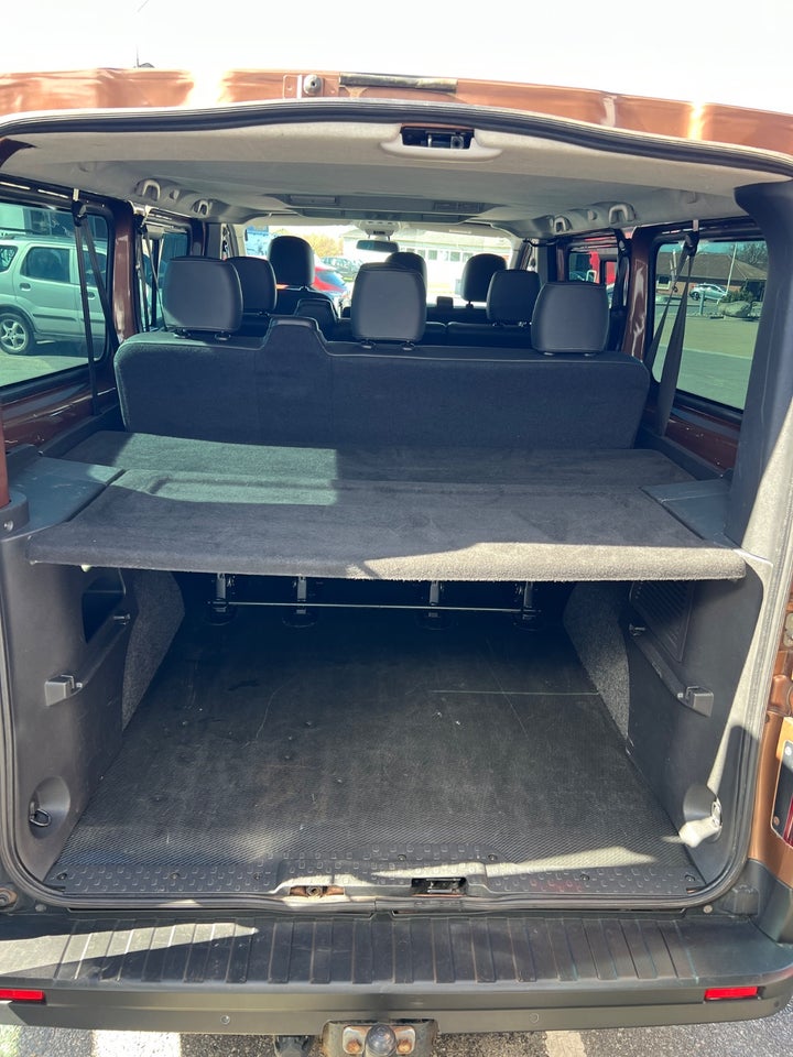 Renault Trafic T29 1,6 dCi 145 L2H1 Grand Passenger