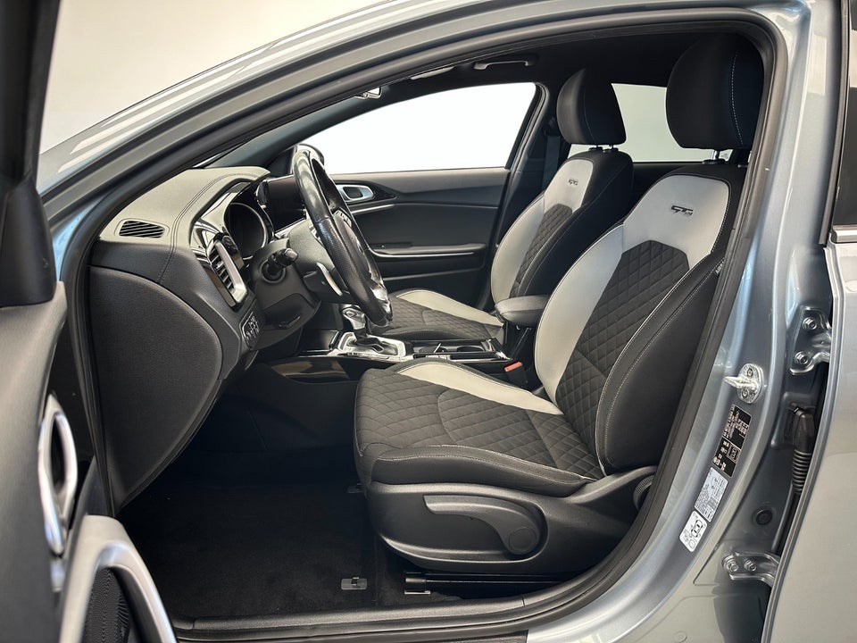 Kia ProCeed 1,6 CRDi 136 GT-Line DCT 5d