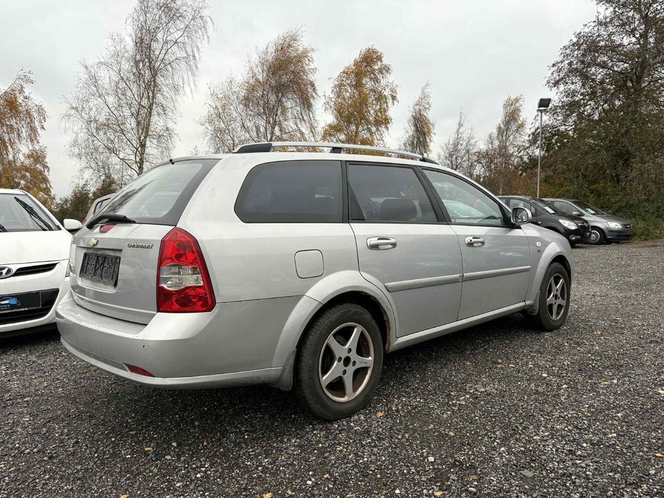 Daewoo Nubira 1,6 SX 4d