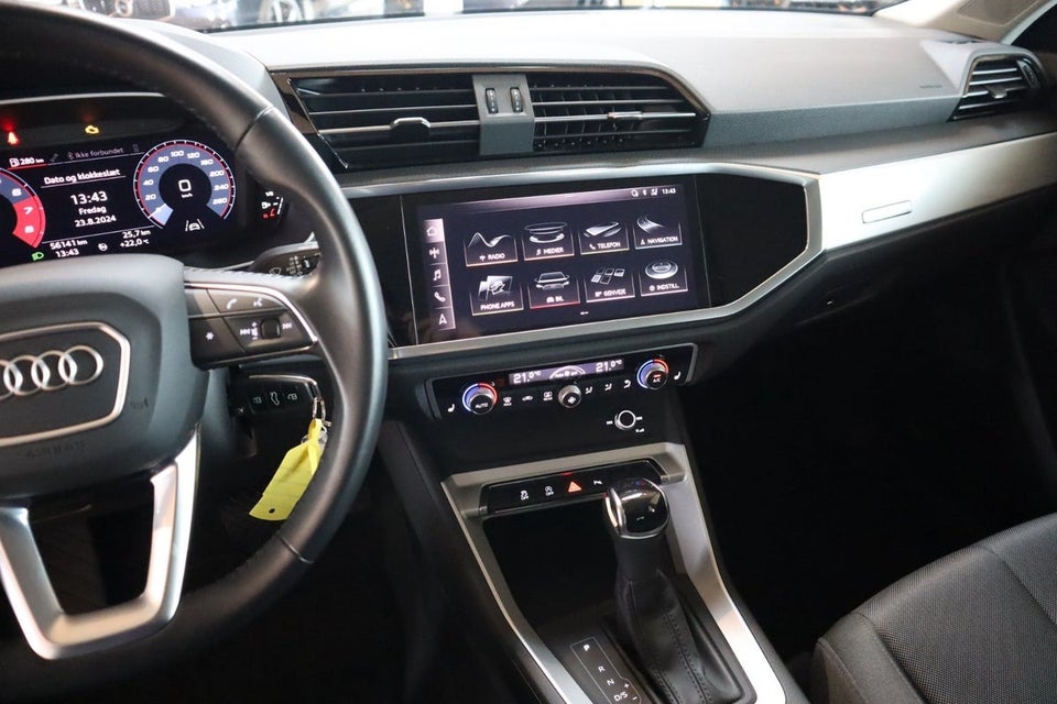 Audi Q3 35 TFSi Advanced Prestige S-tr. 5d